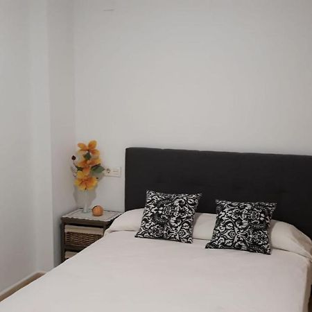 Puerto Burriana Apartment Luaran gambar